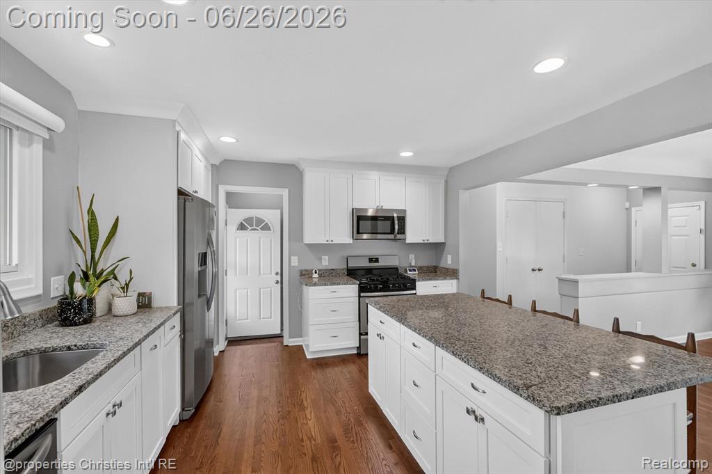 17451 Birwood Avenue, Beverly Hills, MI 48025 — Photo 16