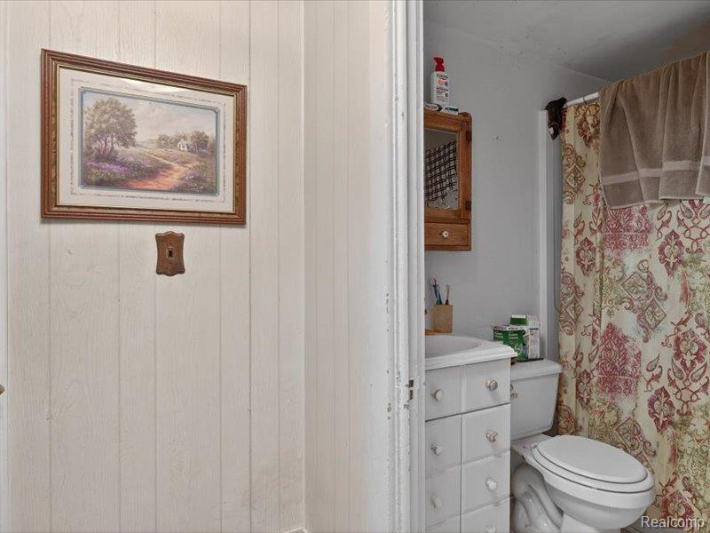 74 E Washington Street, Clarkston, MI — Photo 23