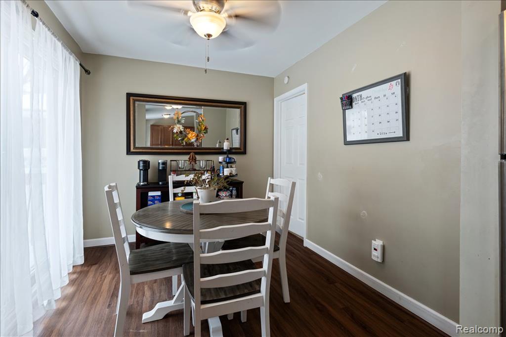 477 Barchester Street, Westland, MI 48186 — Photo 21