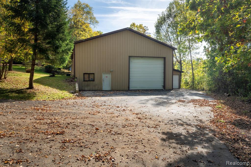 5550 N Rochester Road, Rochester, MI 48306 — Photo 40