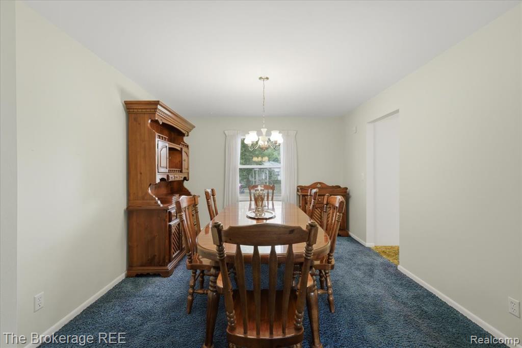 4375 Esta Drive, Flint, MI 48506 — Photo 17