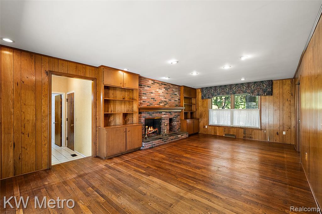 7036 Lindenmere Drive, Bloomfield Hills, MI 48301 — Photo 15