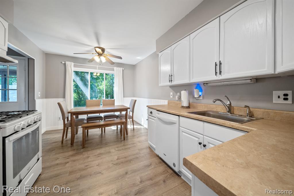 2285 DRAPER Avenue, Ypsilanti, MI 48197 — Photo 10