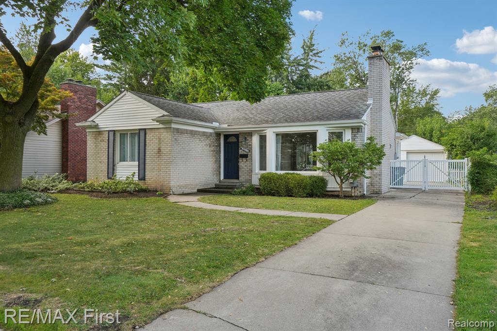15590 Buckingham Avenue, Beverly Hills, MI 48025 — Photo 2
