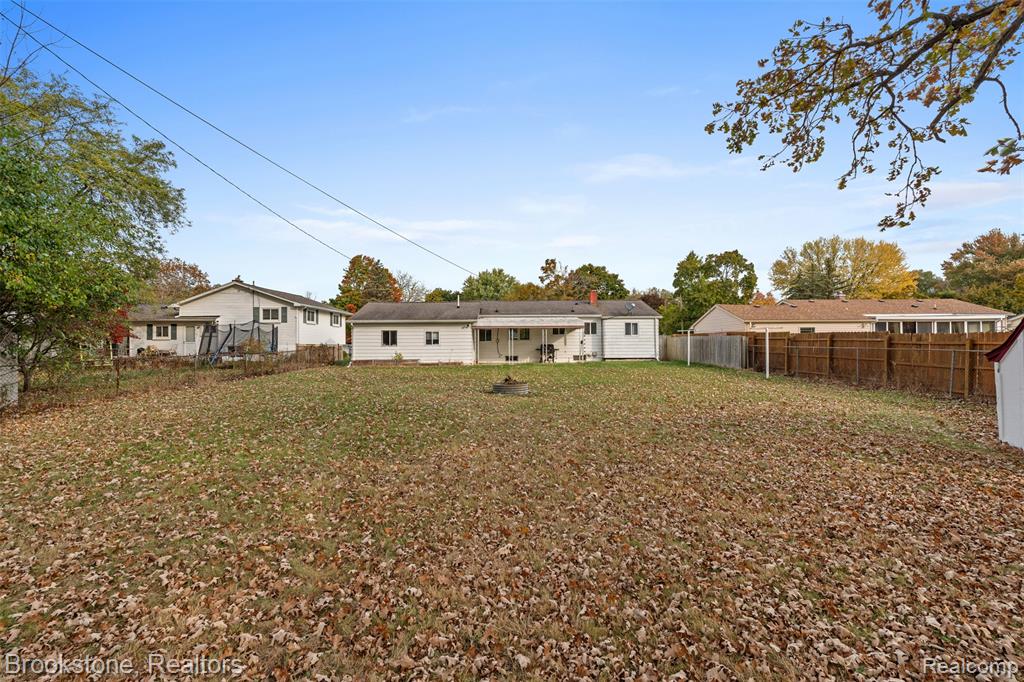 5503 Westchester Drive, Flint, MI 48532 — Photo 24