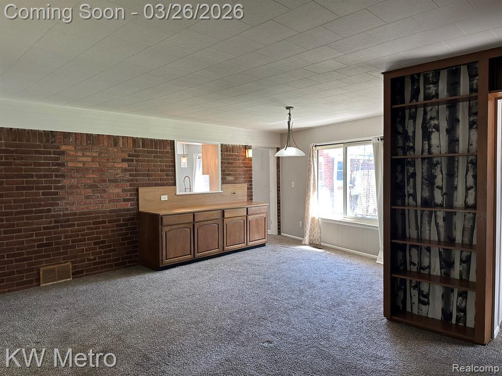 20498 Country Club Drive, Harper Woods, MI 48225 — Photo 11