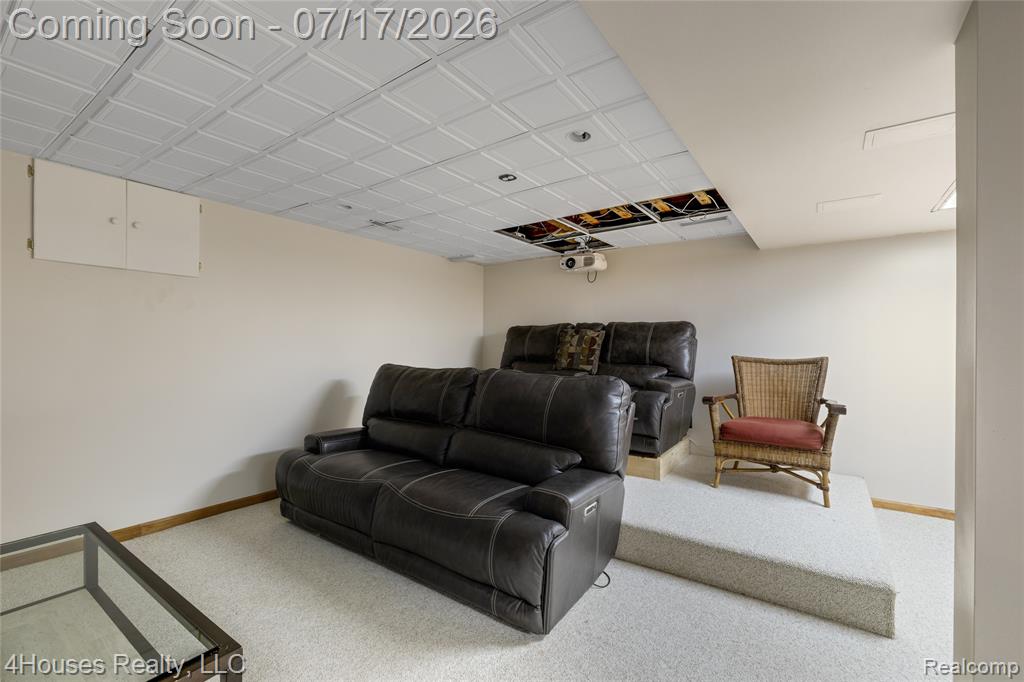 5717 Sussex Drive, Troy, MI 48098 — Photo 53