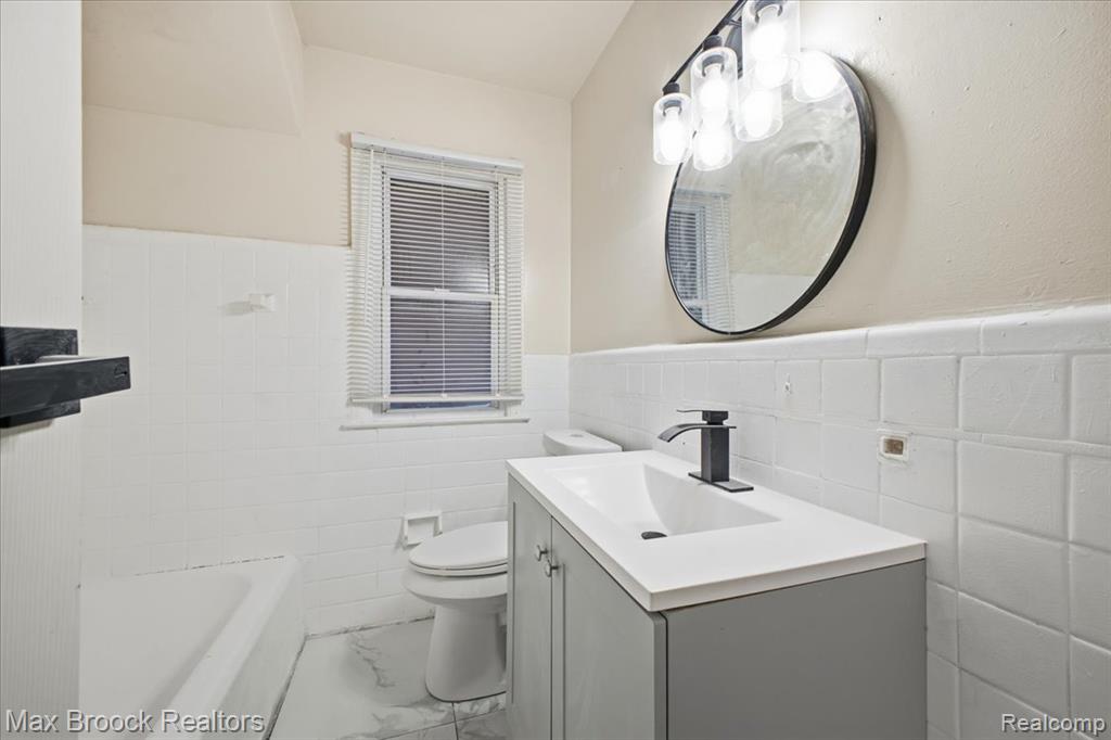 9722 Wayburn Street, Detroit, MI 48224 — Photo 13