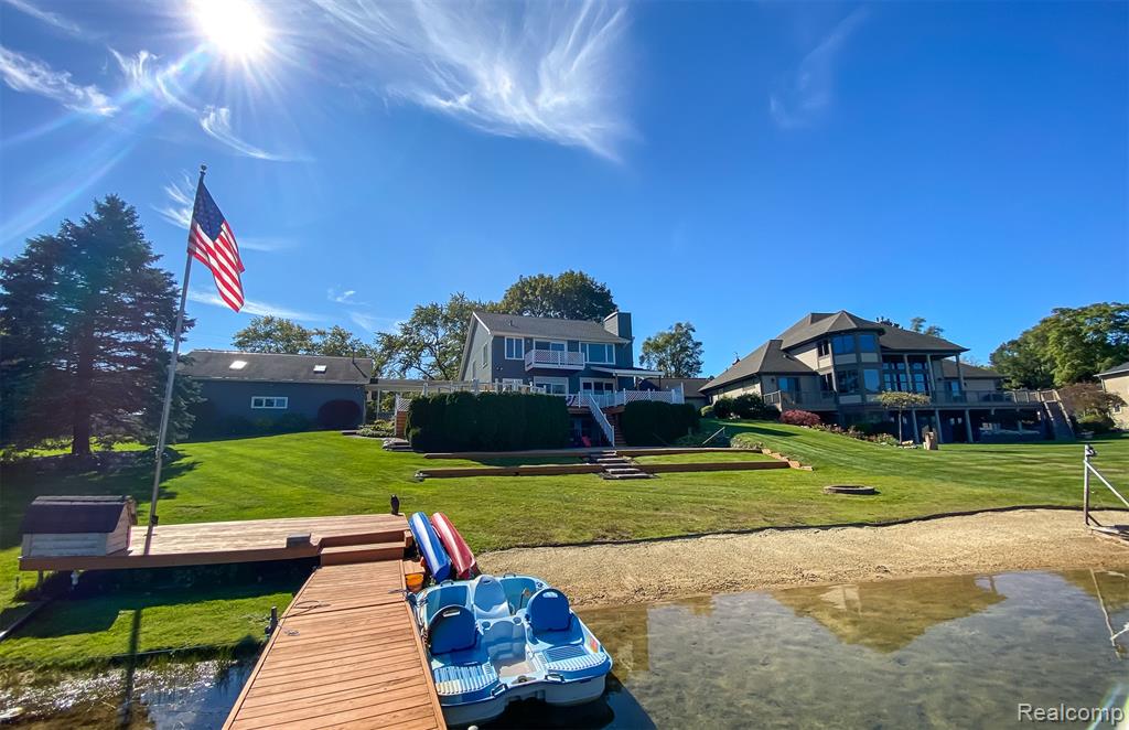 6628 Longworth Drive, Waterford, MI