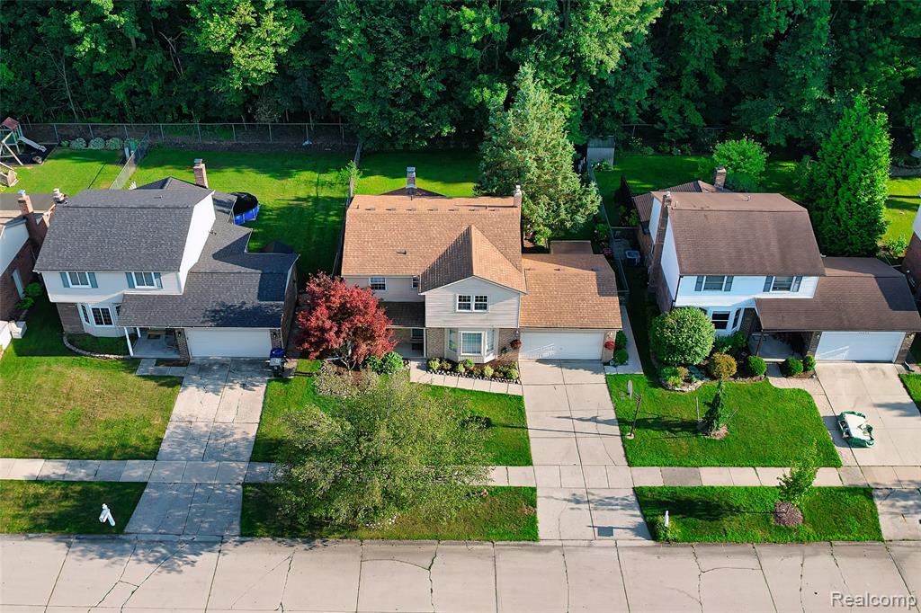 44827 Leslie Lane, Canton, MI 48187 — Photo 2