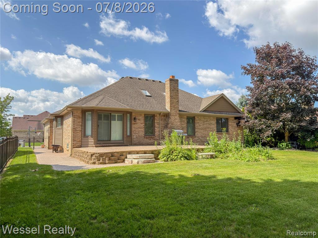 17575 Rocco Drive, Macomb, MI 48044 — Photo 4
