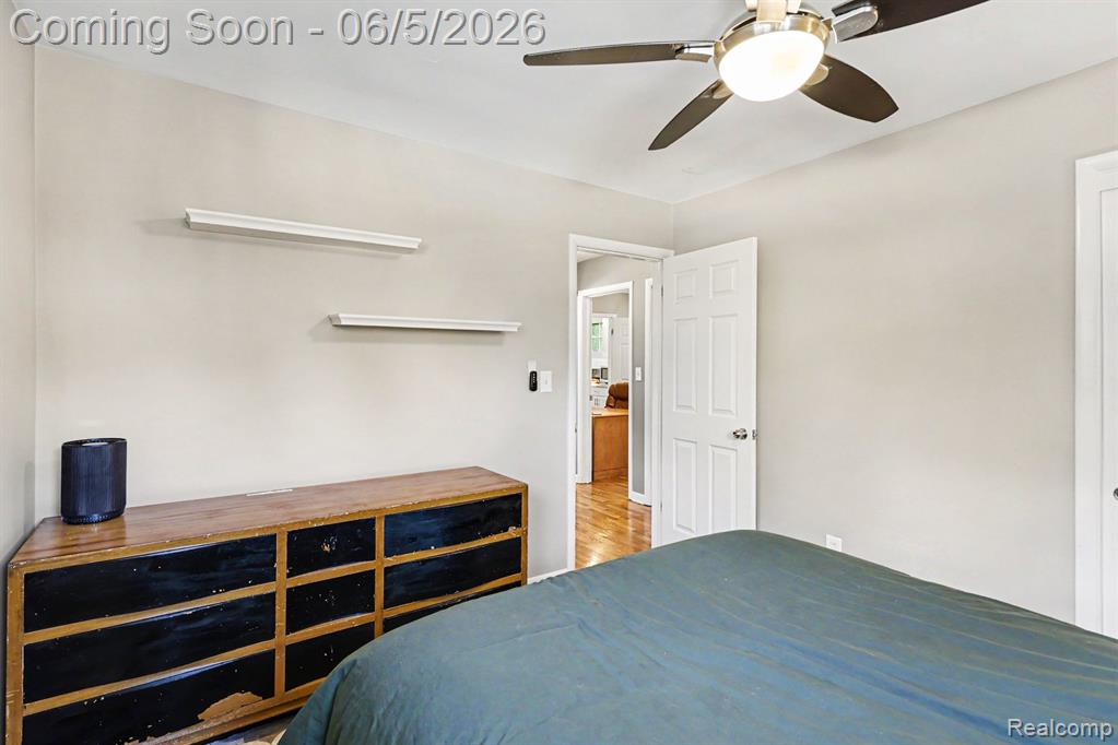 5603 Hallendale Road, Haslett, MI 48840 — Photo 13