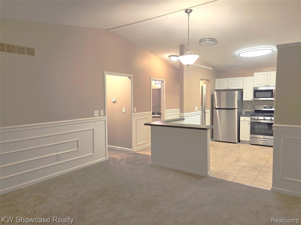 4031 Heatherwood Court Heatherwood Ct, Warren, MI 48092 — Photo 18