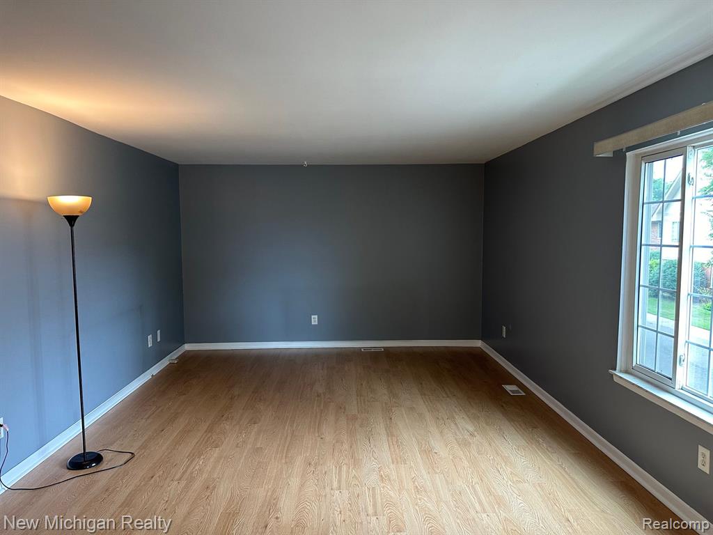 30208 SOUTHFIELD Road, 221, Southfield, MI 48076 — Photo 6