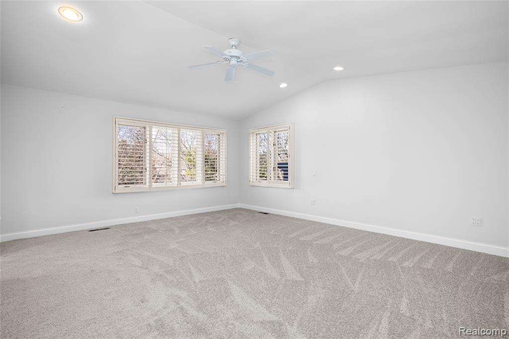 4695 Maura Lane, West Bloomfield, MI 48323 — Photo 24