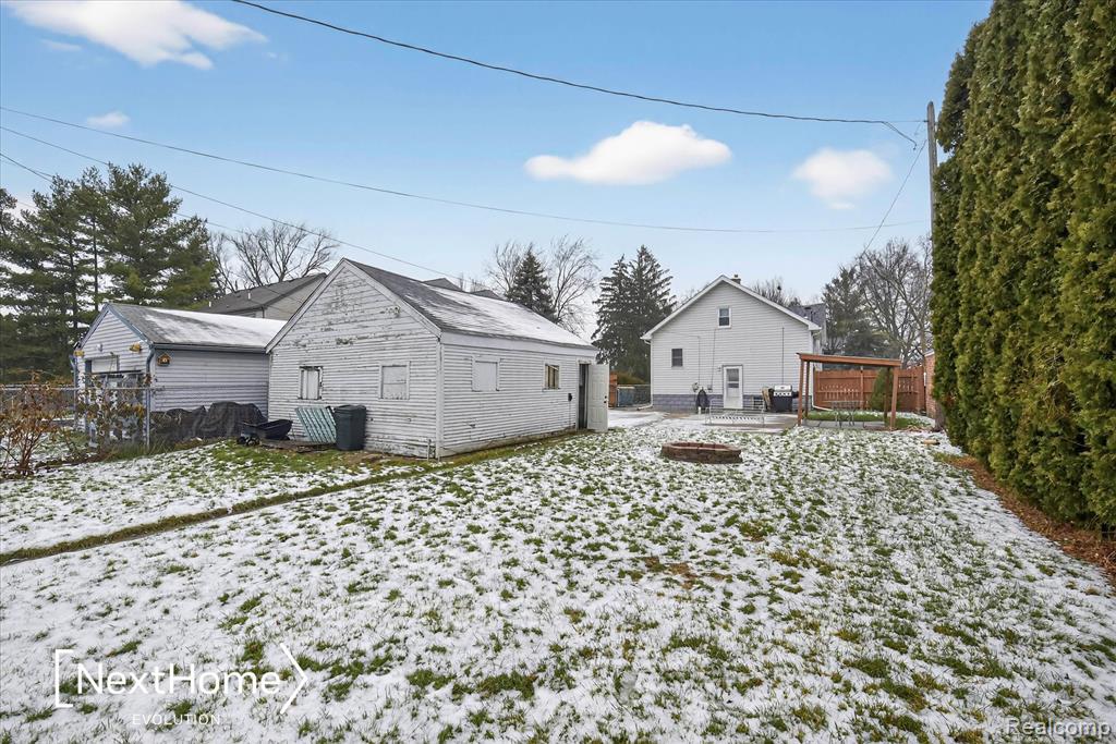 645 Riverbank Street, Wyandotte, MI 48192 — Photo 37