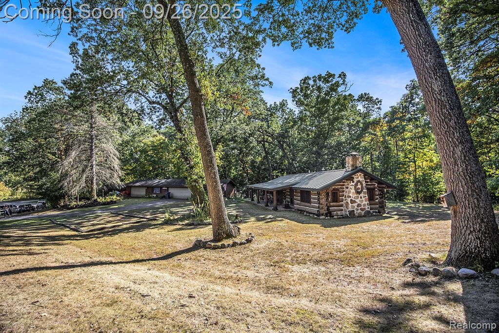 8085 High Point Trail, White Lake, MI — Photo 3
