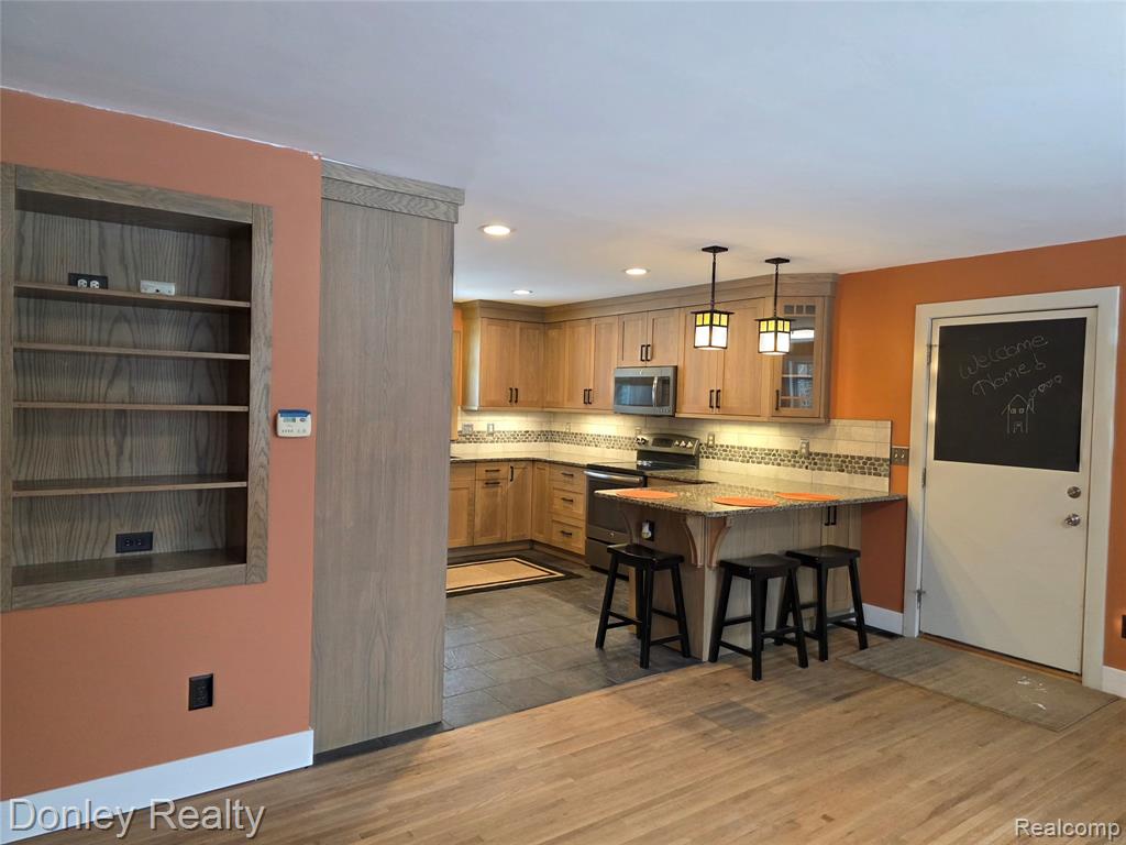 6453 Mack Road, Howell, MI 48855 — Photo 3