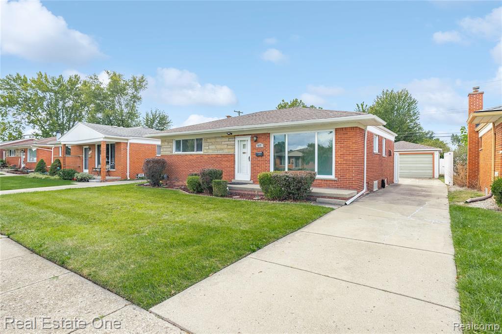 8177 Gary Avenue, Westland, MI — Photo 3