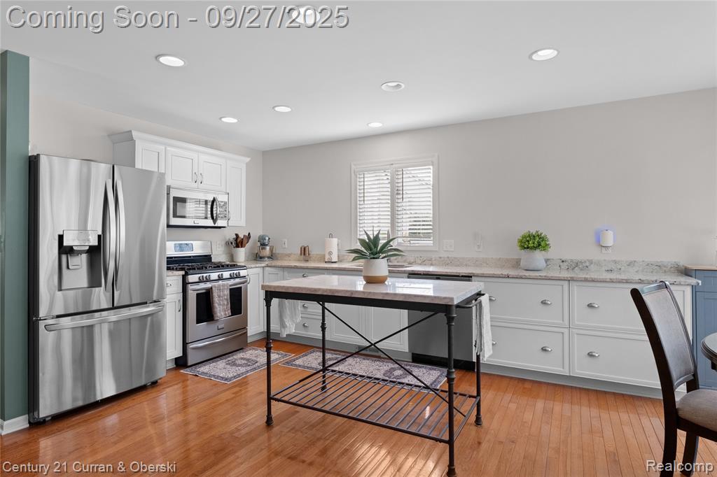61555 Brookway Drive, South Lyon, MI 48178 — Photo 13