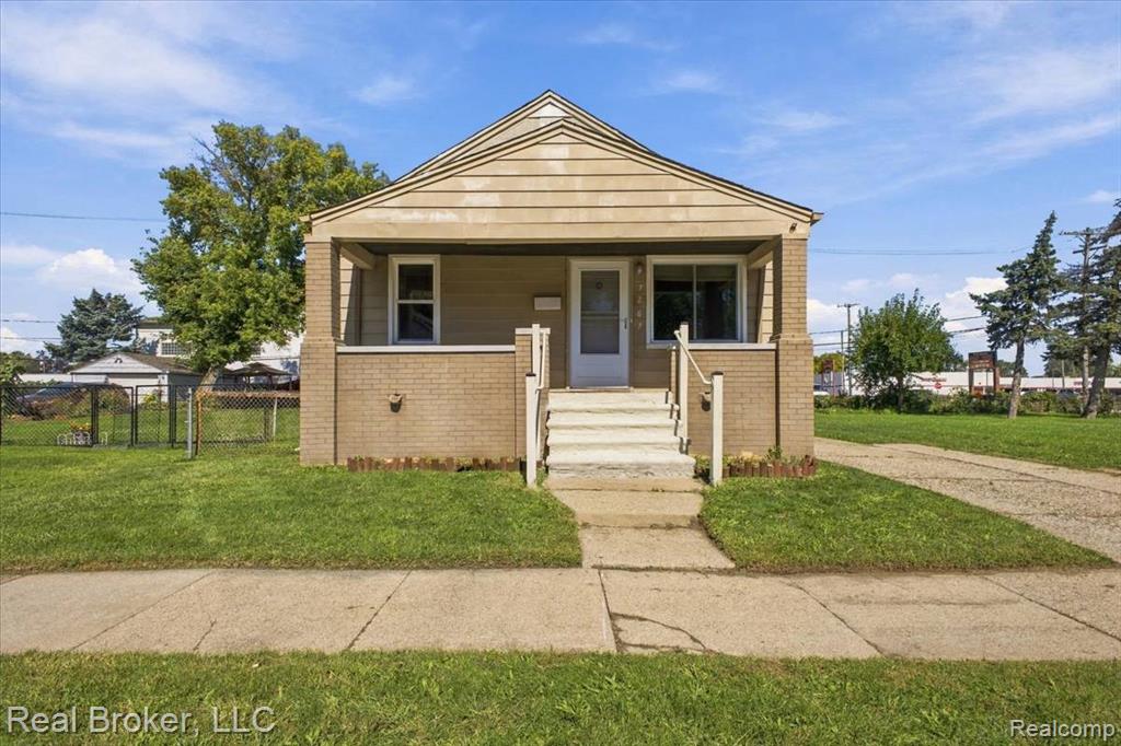 7267 Dodge Avenue, Warren, MI 48091