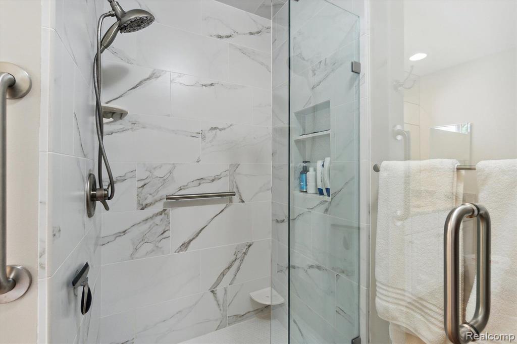 6621 POND VIEW Road, Clarkston, MI — Photo 24
