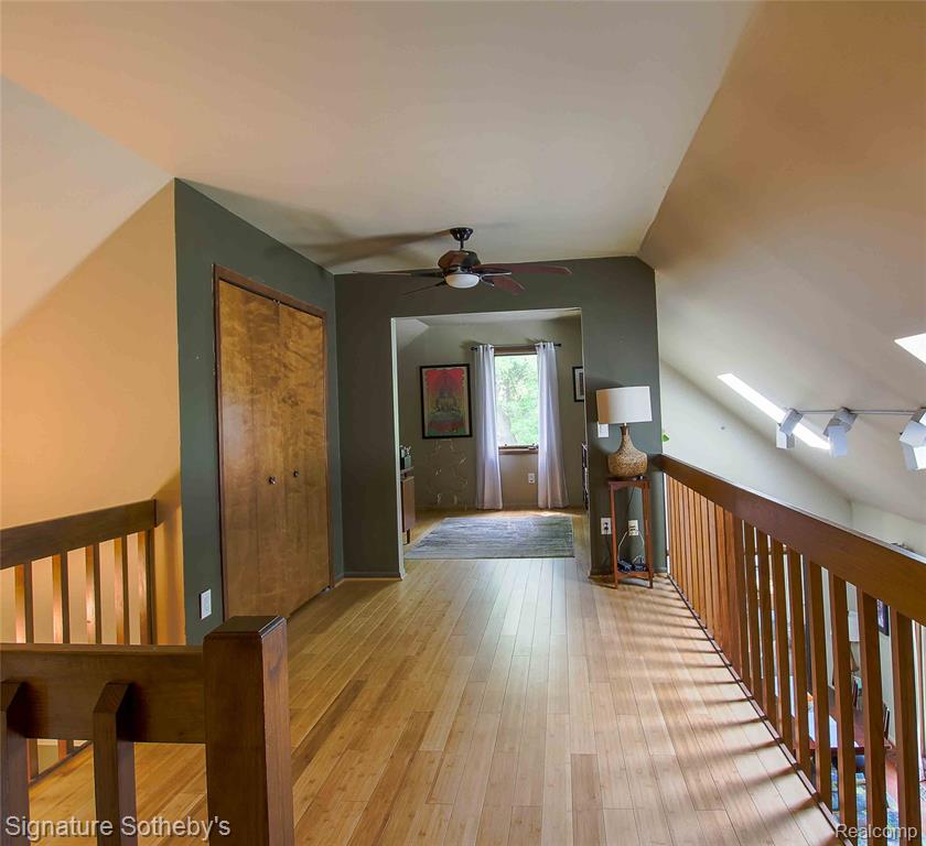 4945 Whitlow Court, Commerce Twp, MI 48382 — Photo 20