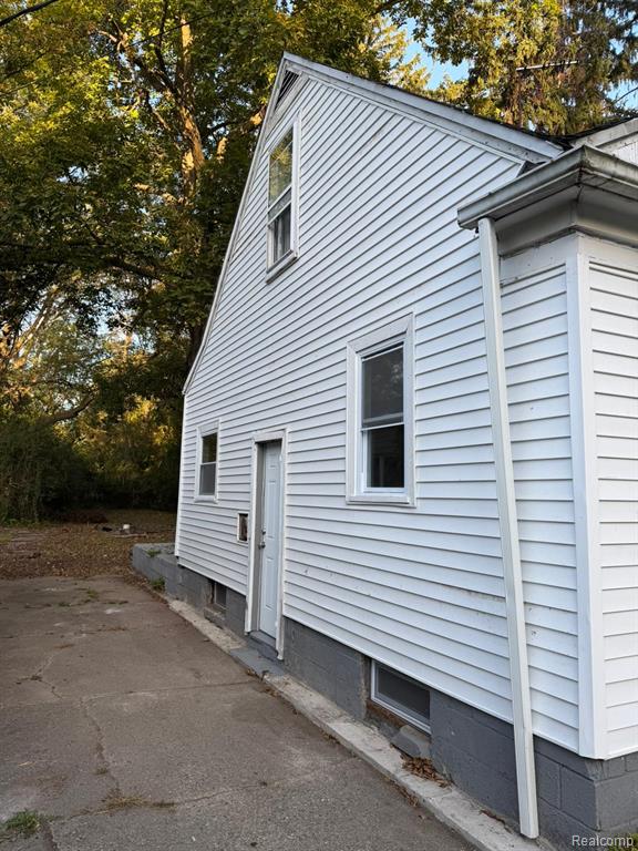 19309 Lenore, Detroit, MI 48219 — Photo 3