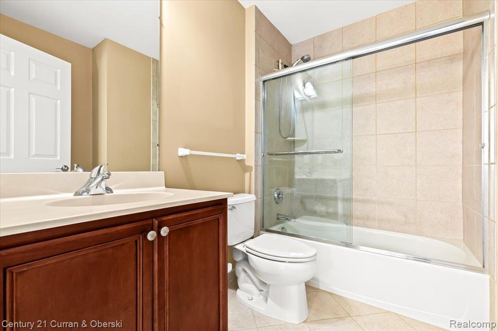 44707 BROADMOOR Circle N, Northville, MI 48168 — Photo 24