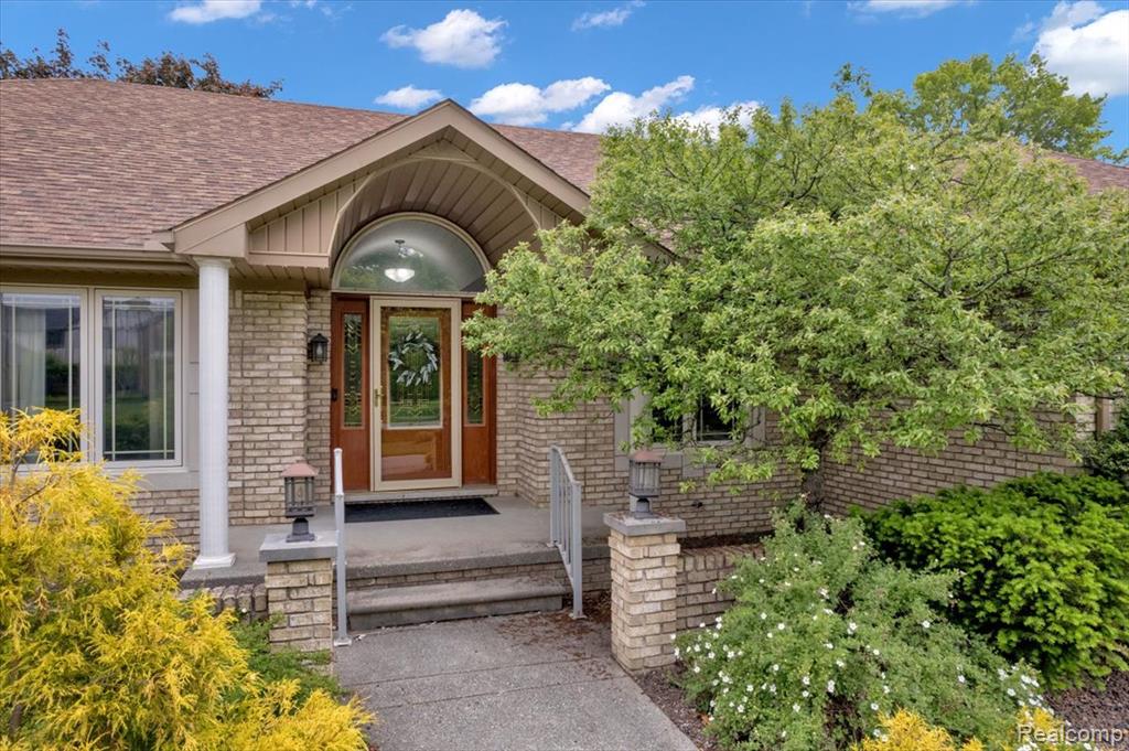 54549 Sherwood Lane, Shelby Twp, MI 48315 — Photo 4