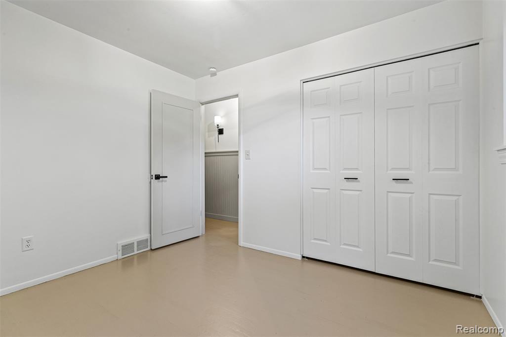 1716 Dover Court, Ypsilanti, MI 48198 — Photo 16
