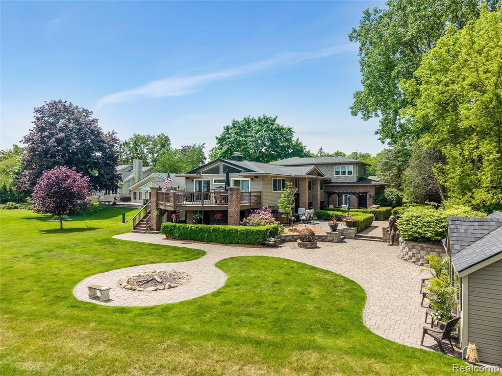 8950 Riverview, Pinckney, MI 48169 — Photo 71