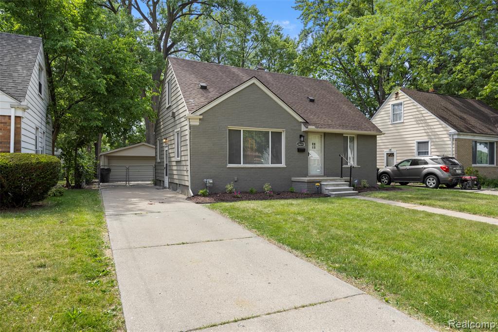 24691 Kipling Street, Oak Park, MI 48237 — Photo 3