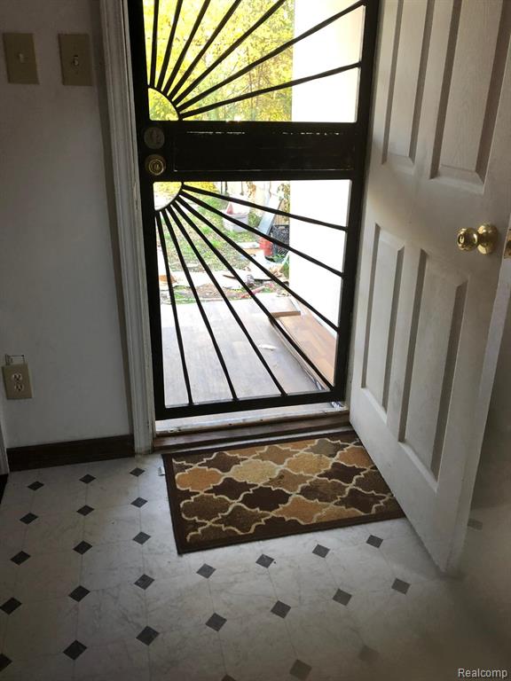 11844 Dwyer Street, Detroit, MI 48212 — Photo 6