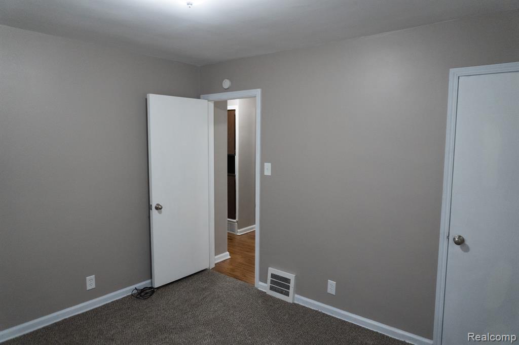 737 Campbell Street, Flint, MI 48507 — Photo 18