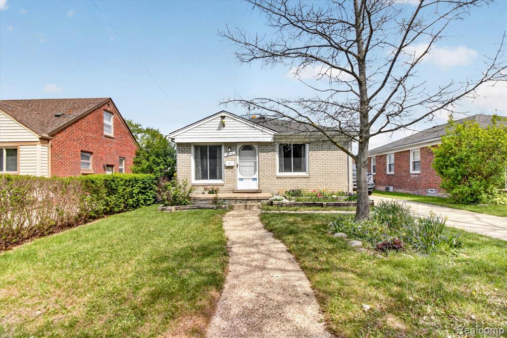 17706 Centralia, Redford, MI 48240 — Photo 3