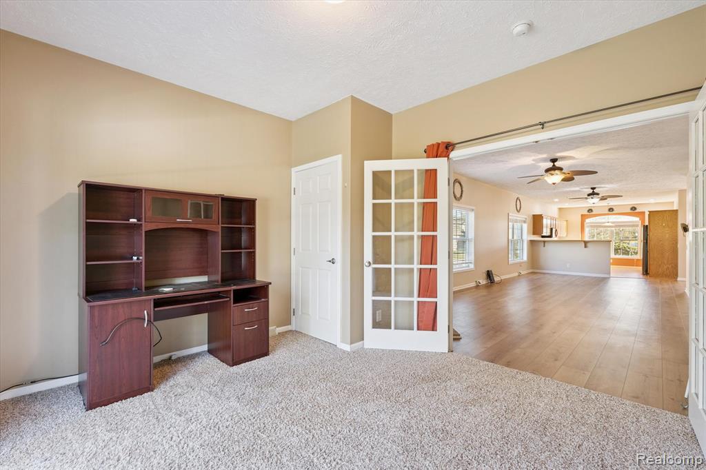 7075 Kings Way, Flushing, MI 48433 — Photo 20