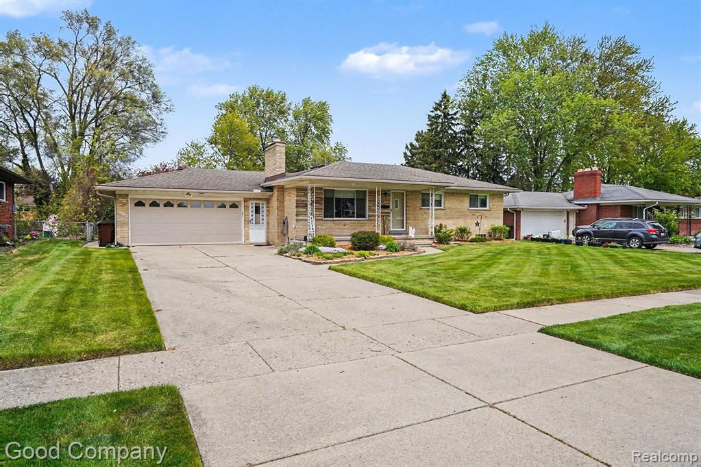 8173 Gerhardt Street, Utica, MI 48317 — Photo 3