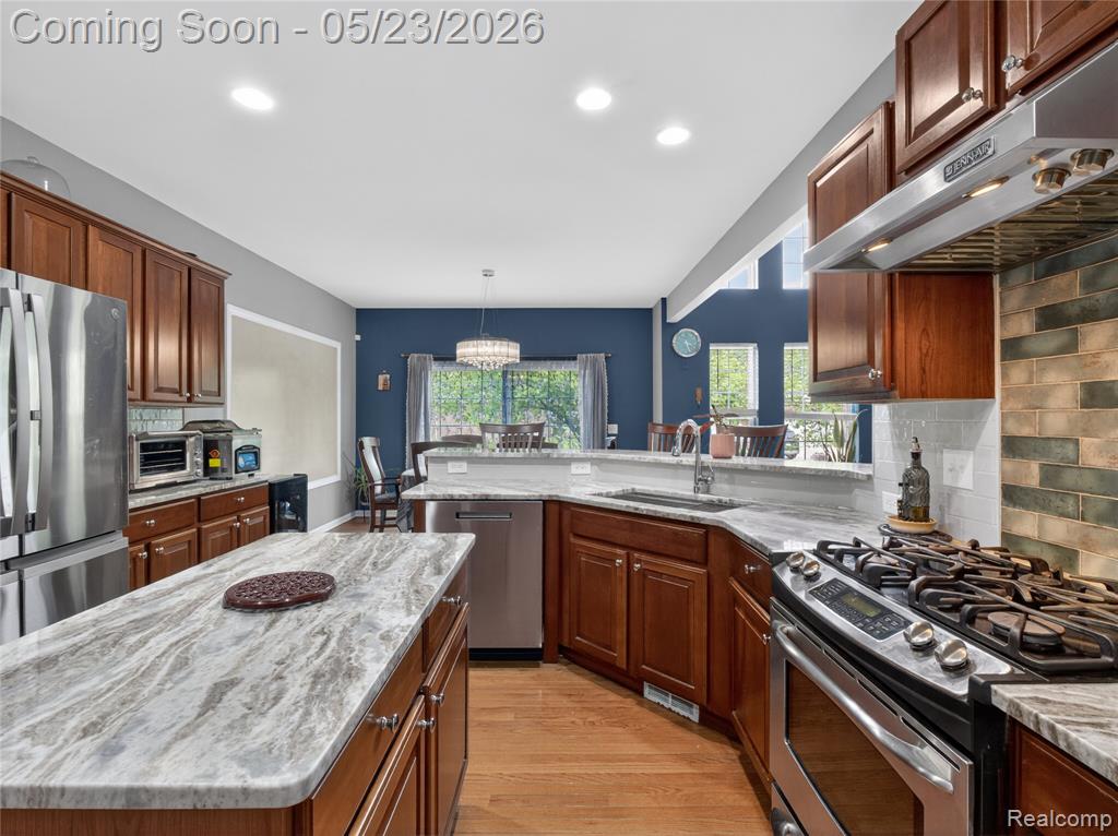 50182 Black Horse Lane, Canton, MI 48188 — Photo 19