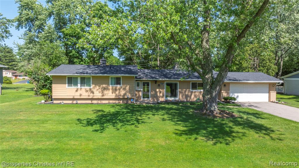 7137 Stonebrook Road, West Bloomfield, MI — Photo 33