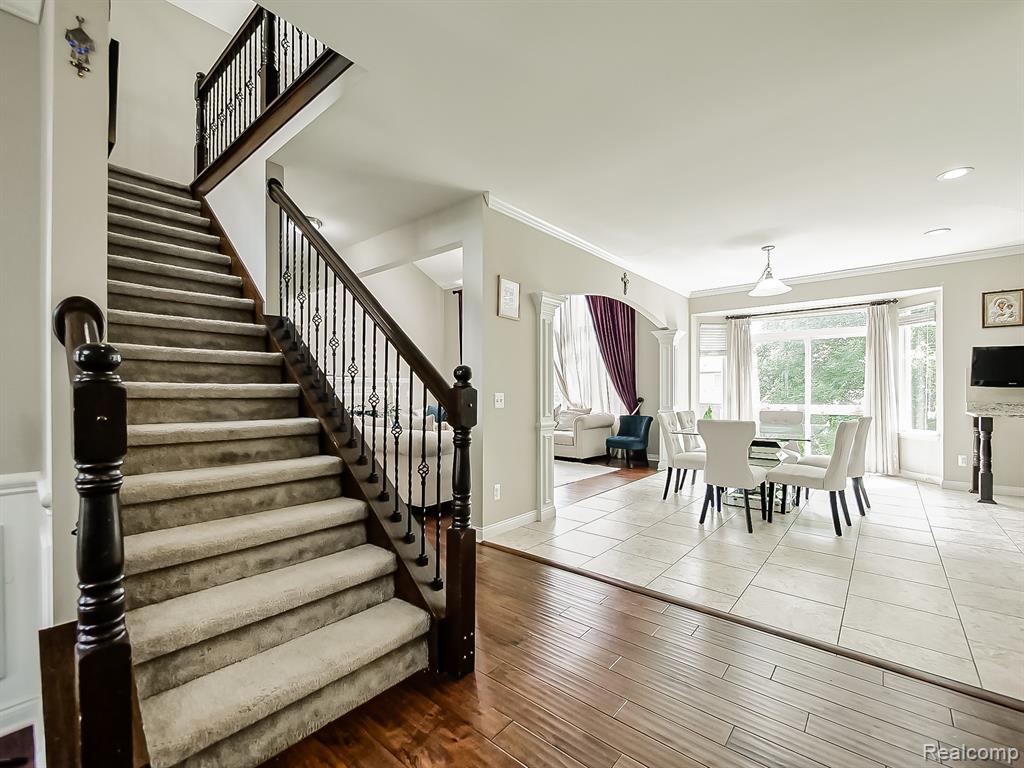 6960 Norway Drive, Troy, MI 48085 — Photo 18