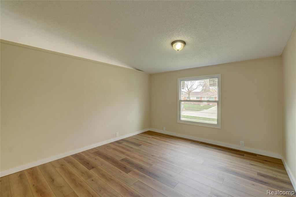 5112 Princess Street, Dearborn Heights, MI 48125 — Photo 14