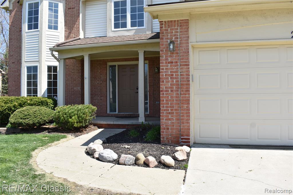 201 Columbia Drive, South Lyon, MI 48178 — Photo 64