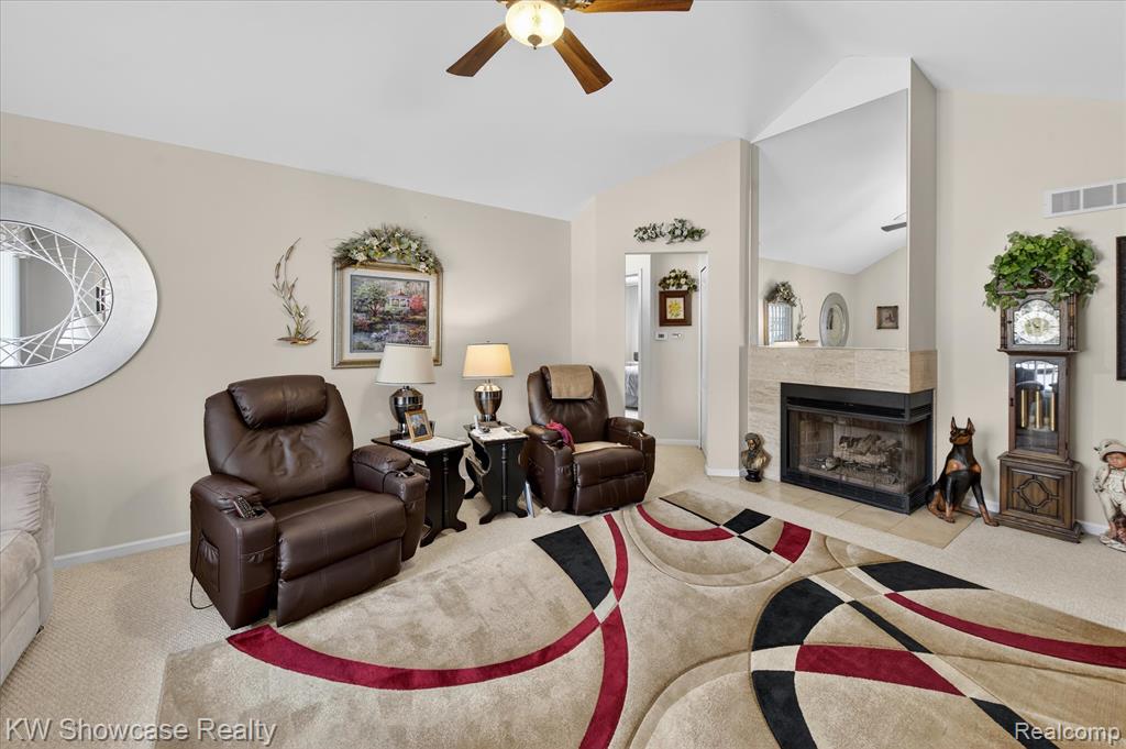 802 Red Maple Lane, Wixom, MI 48393 — Photo 9