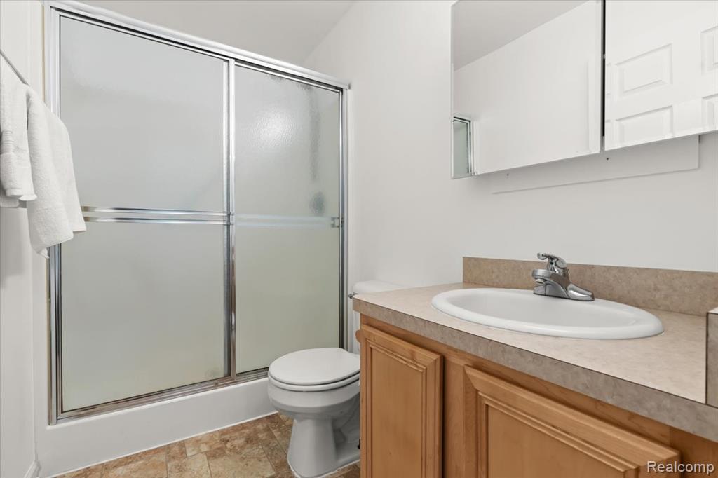 4685 Summer Ridge Drive, Howell, MI 48843 — Photo 18
