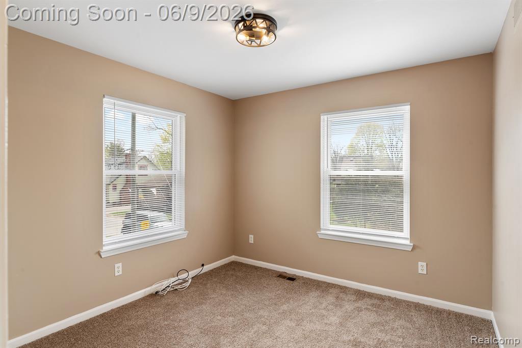 3260 SASHABAW Road, Waterford, MI — Photo 25