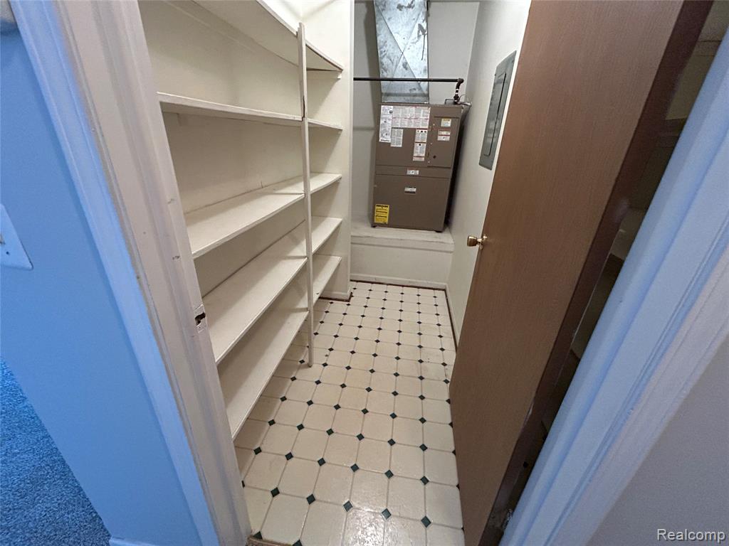 34650 Clarkson Drive W, 43, Fraser, MI 48026 — Photo 15