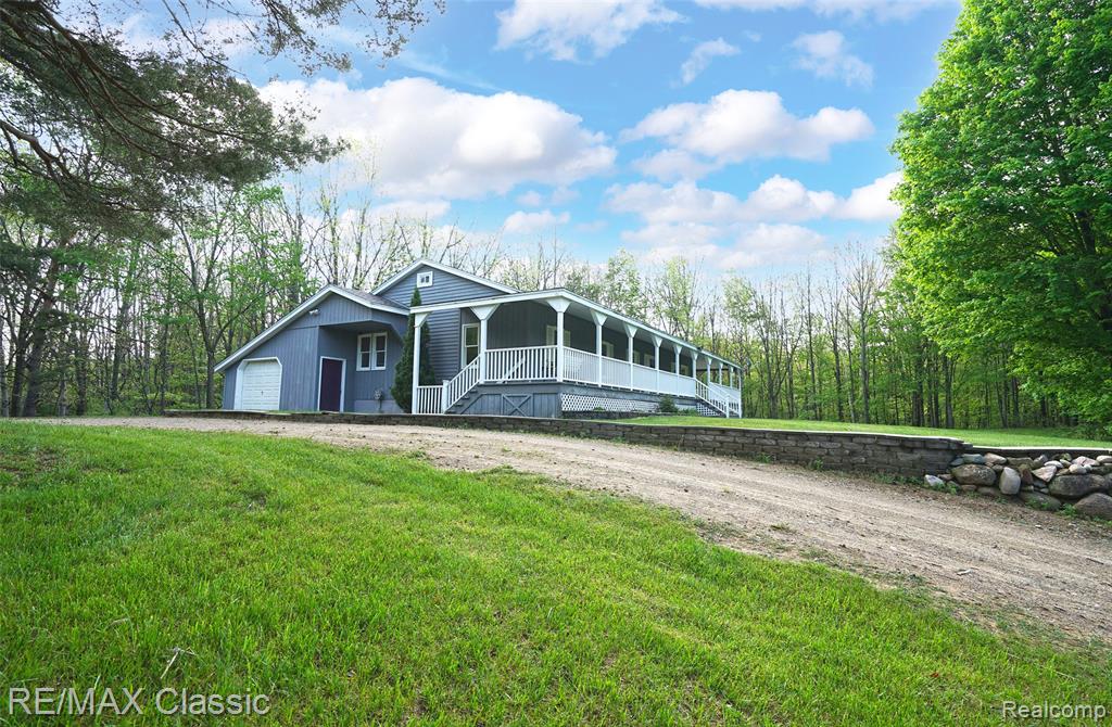 4611 Murray Road, Mayville Vlg, MI 48744 — Photo 16