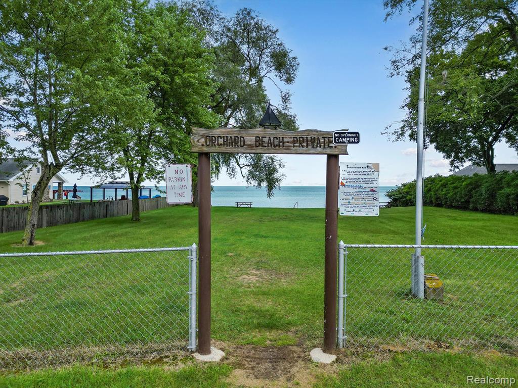 8621 LAKESHORE Road, Lexington, MI 48450 — Photo 4