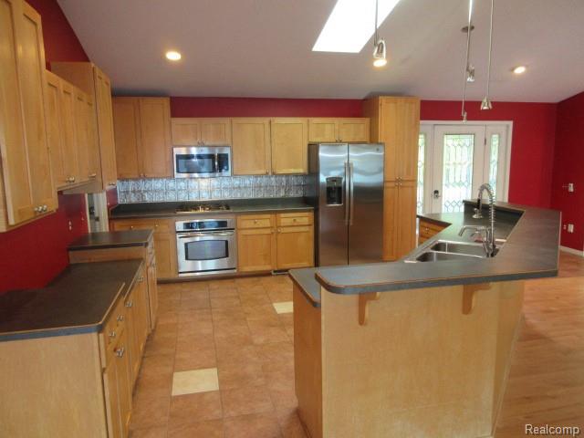4870 LAKEVIEW Boulevard, Clarkston, MI 48348 — Photo 16